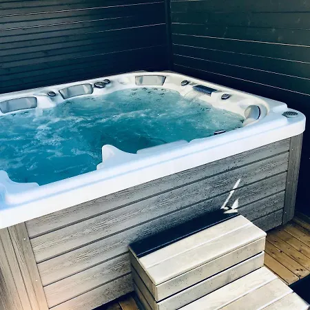 La Costiere - Independants - Espace Piscine Jacuzzi