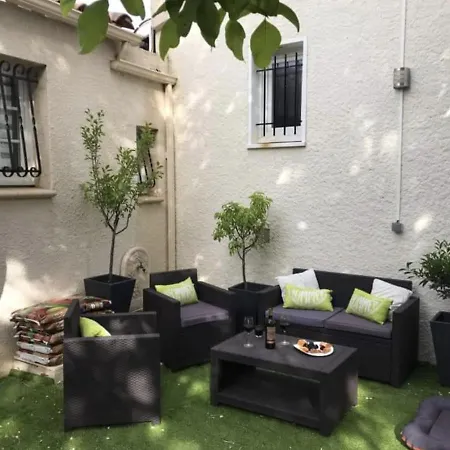 La Costiere - Independants - Espace Piscine Jacuzzi Apartment *