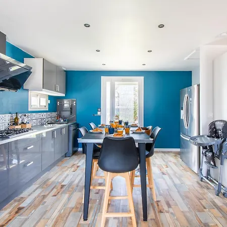 Apartment La Costiere - Independants - Espace Piscine Jacuzzi *