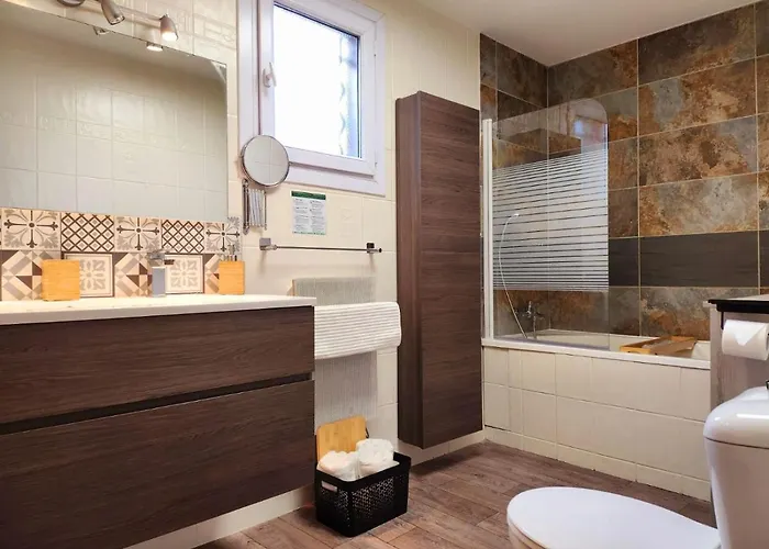 La Costiere - Independants - Espace Piscine Jacuzzi *