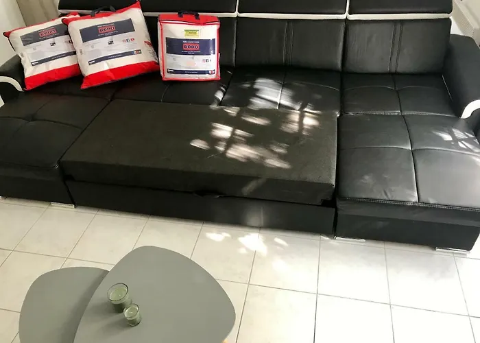 La Costiere - Independants - Espace Piscine Jacuzzi Apartman